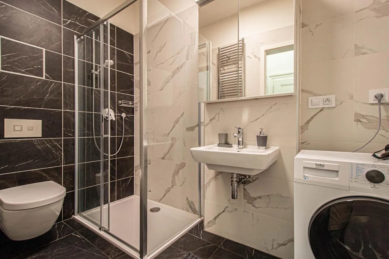 Stylish Apartment In Prague Best Gastronomic Area